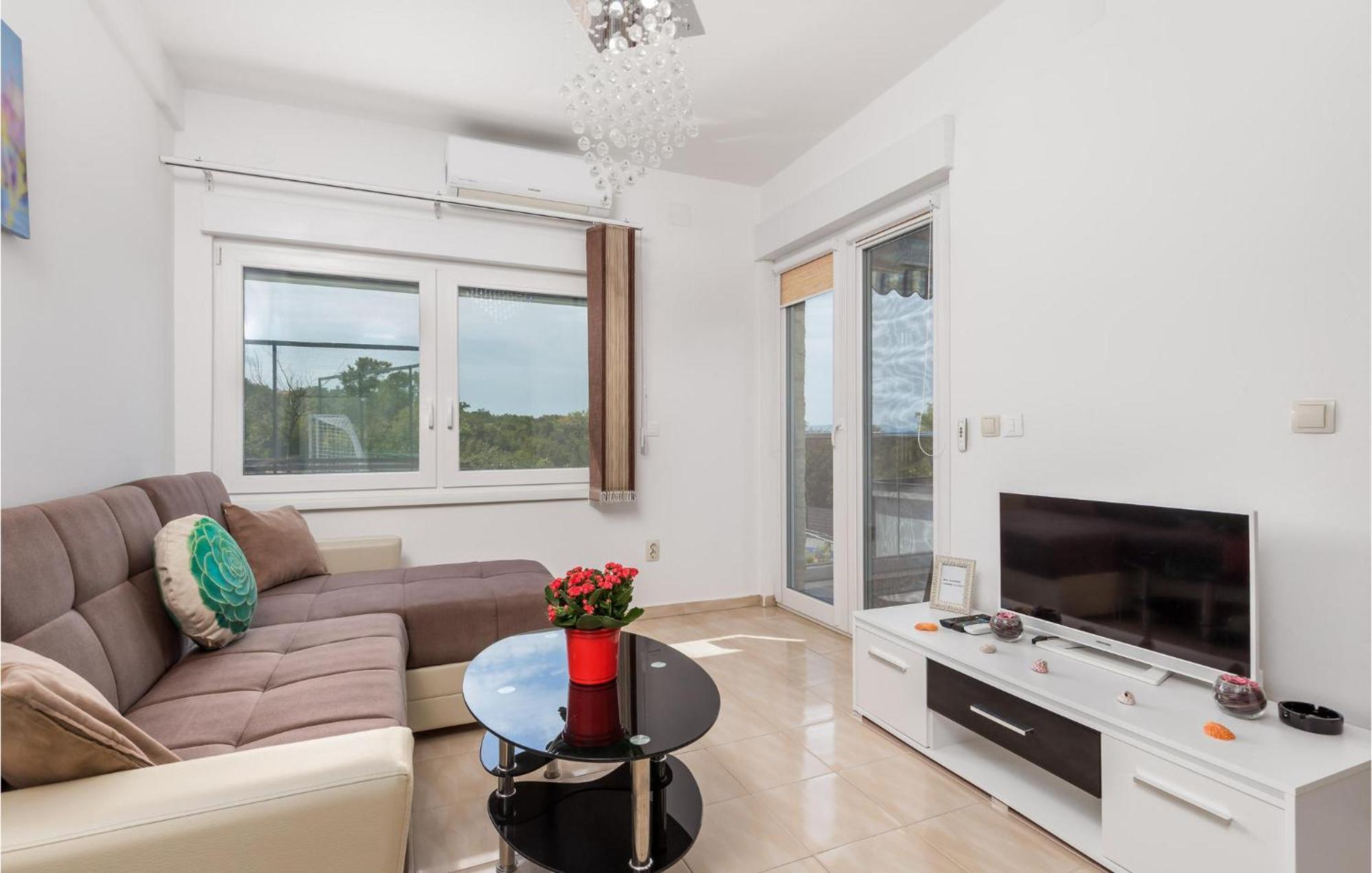 Stunning Apartment In Vrh Exterior photo