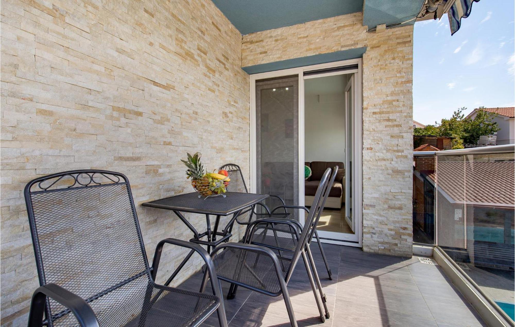 Stunning Apartment In Vrh Exterior photo